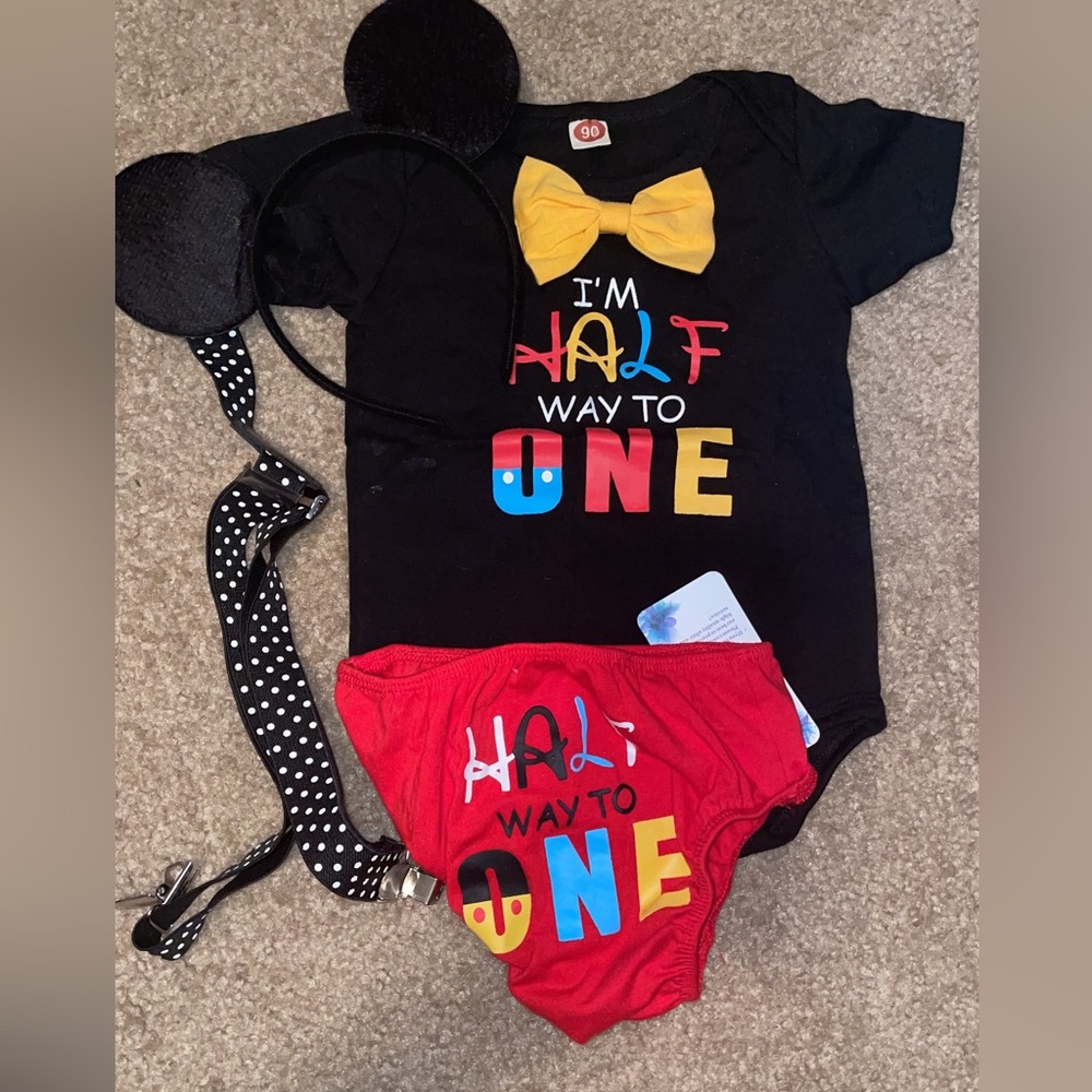 Minnie Mouse Half Way to One